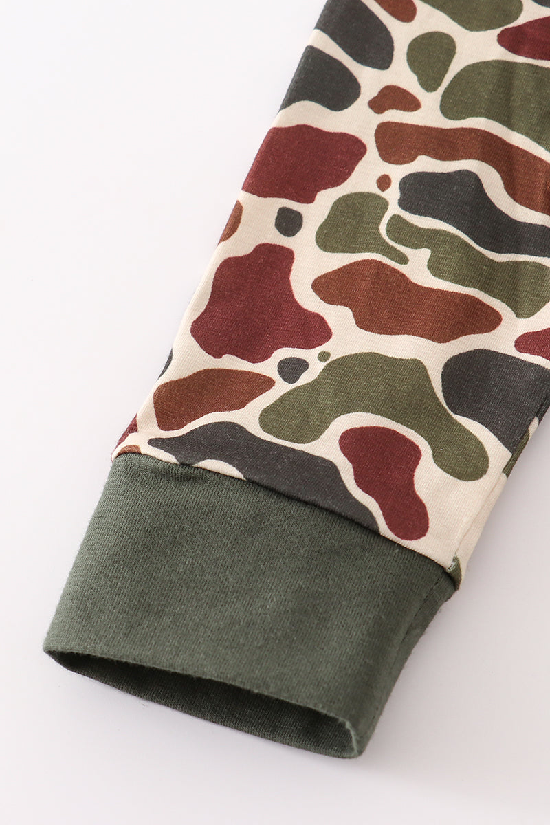 Camouflage sweatshirt