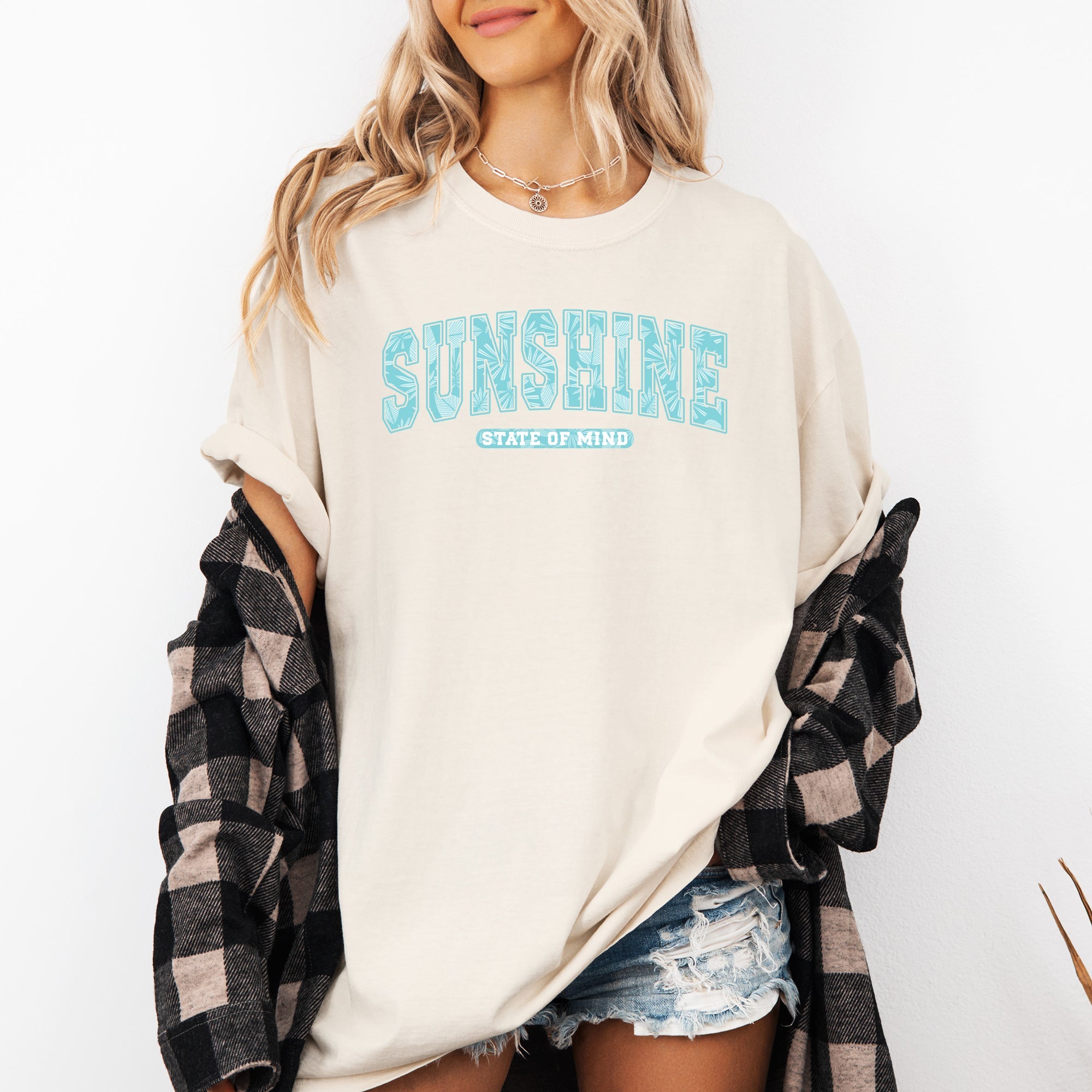 Sunshine State Of Mind, Varsity, Retro, Palm Trees, Summer, Comfort Colors T-Shirt